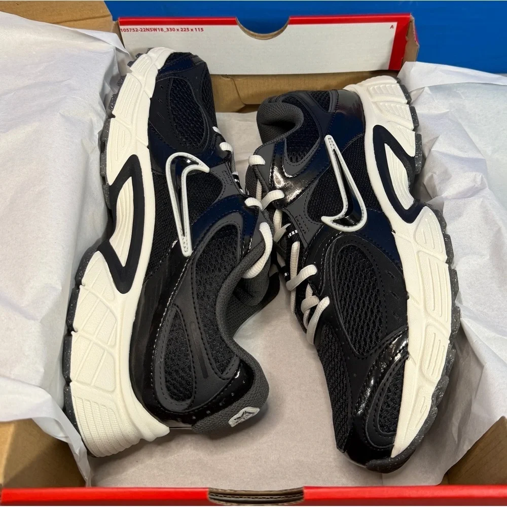 Nike v5 Rnr jackie robinson day Brand new
